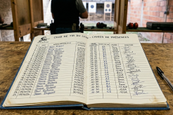 Remplacer le cahier de présences